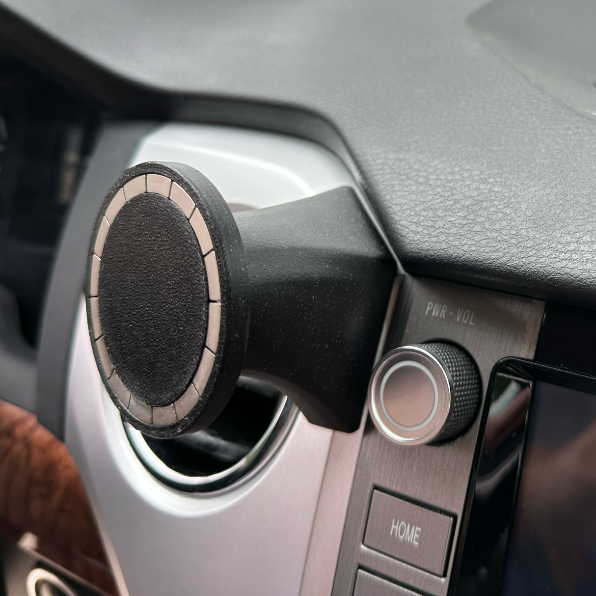 Phone Holder – for Toyota Tundra (2014-2021) – ASA Filament (UV-Resistant/Heat-Resistant/Water-Resistant), N52 Compatible Magnet Array-Compatible with iPhone Ring, Portrait and Landscape Mode
